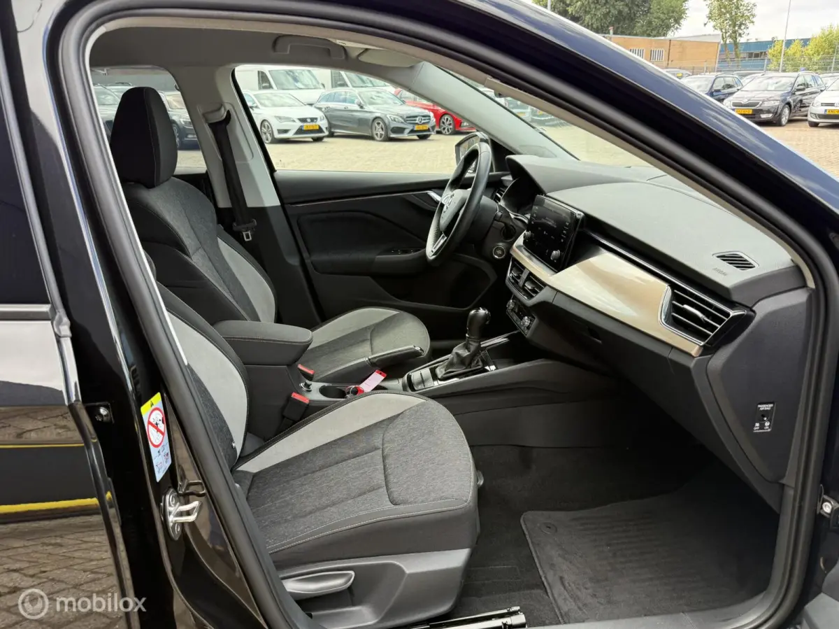 1.0 TSI Style AUTOMAAT | CARPLAY | PDC | CLIMA