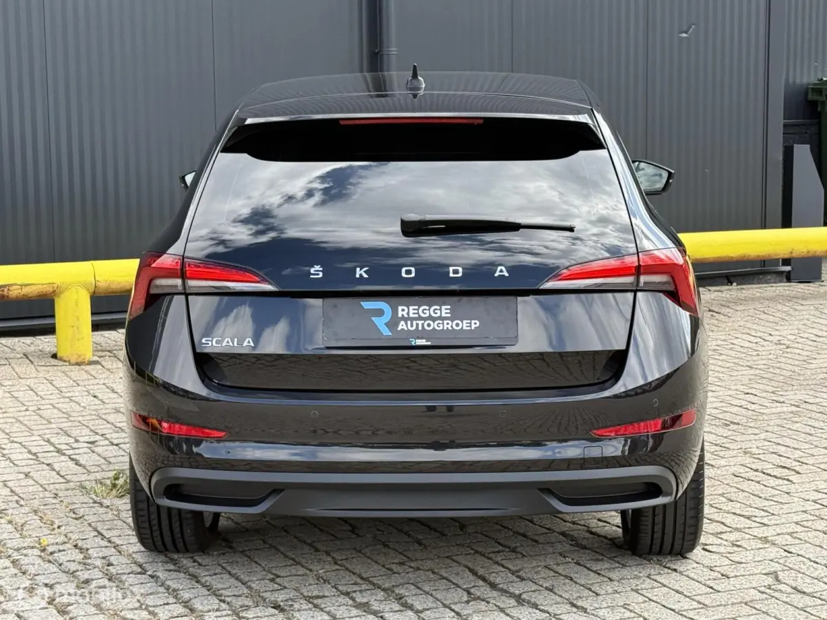 1.0 TSI Style AUTOMAAT | CARPLAY | PDC | CLIMA