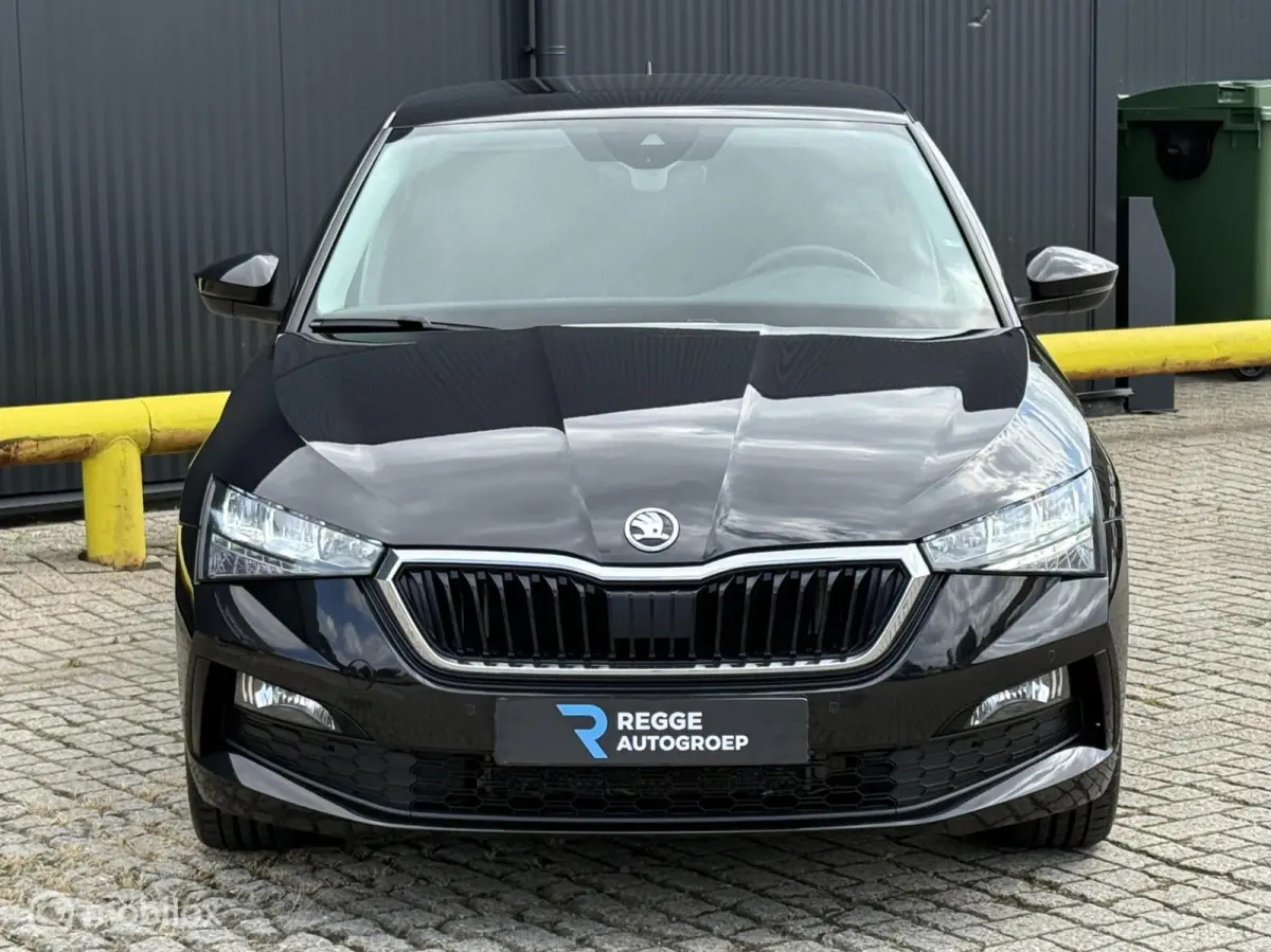 1.0 TSI Style AUTOMAAT | CARPLAY | PDC | CLIMA