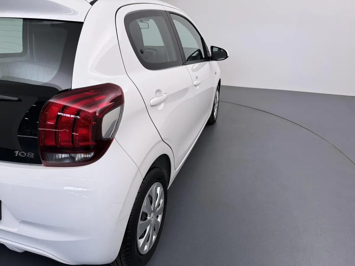 1.0 e-VTi Active | AIRCO | Mistlampen |