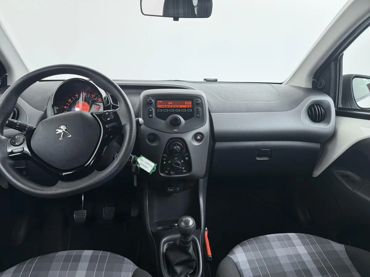 1.0 e-VTi Active | AIRCO | Mistlampen |