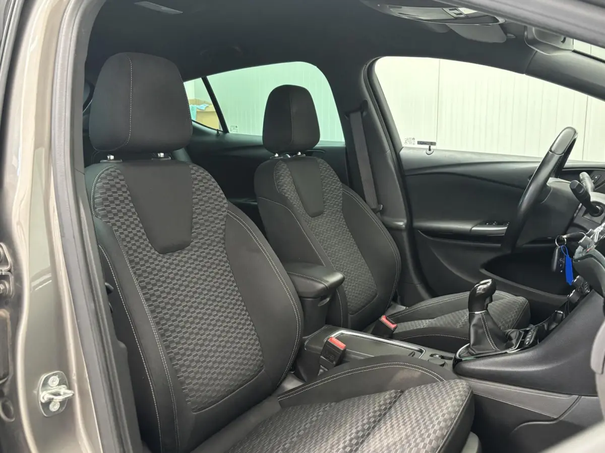 1.4 Turbo S/S / Carplay / Navi / Camera / Dodehoek / Clima / DealerOH