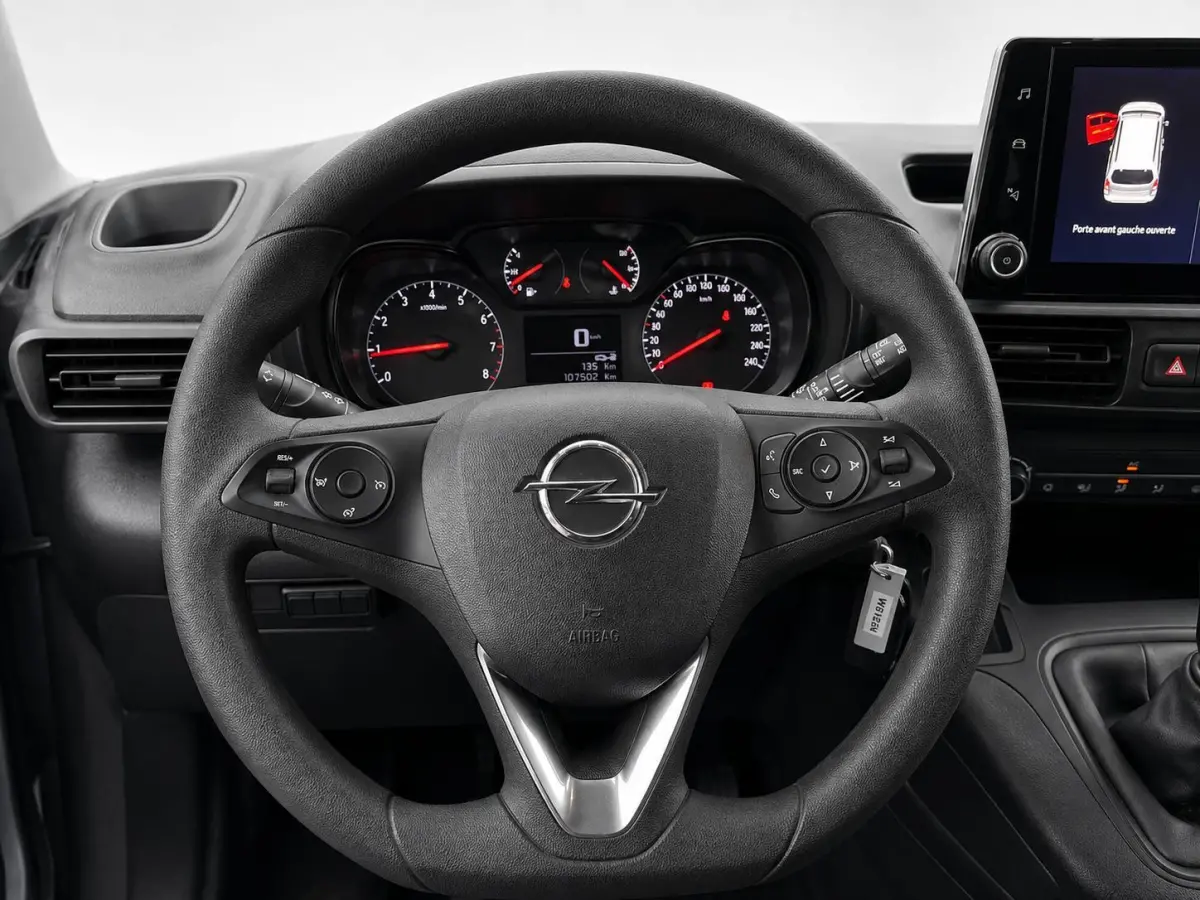 1.5D L2H1 Edition Navigatie Apple CarPlay Android Auto Parkeerhulp achter Climate Control