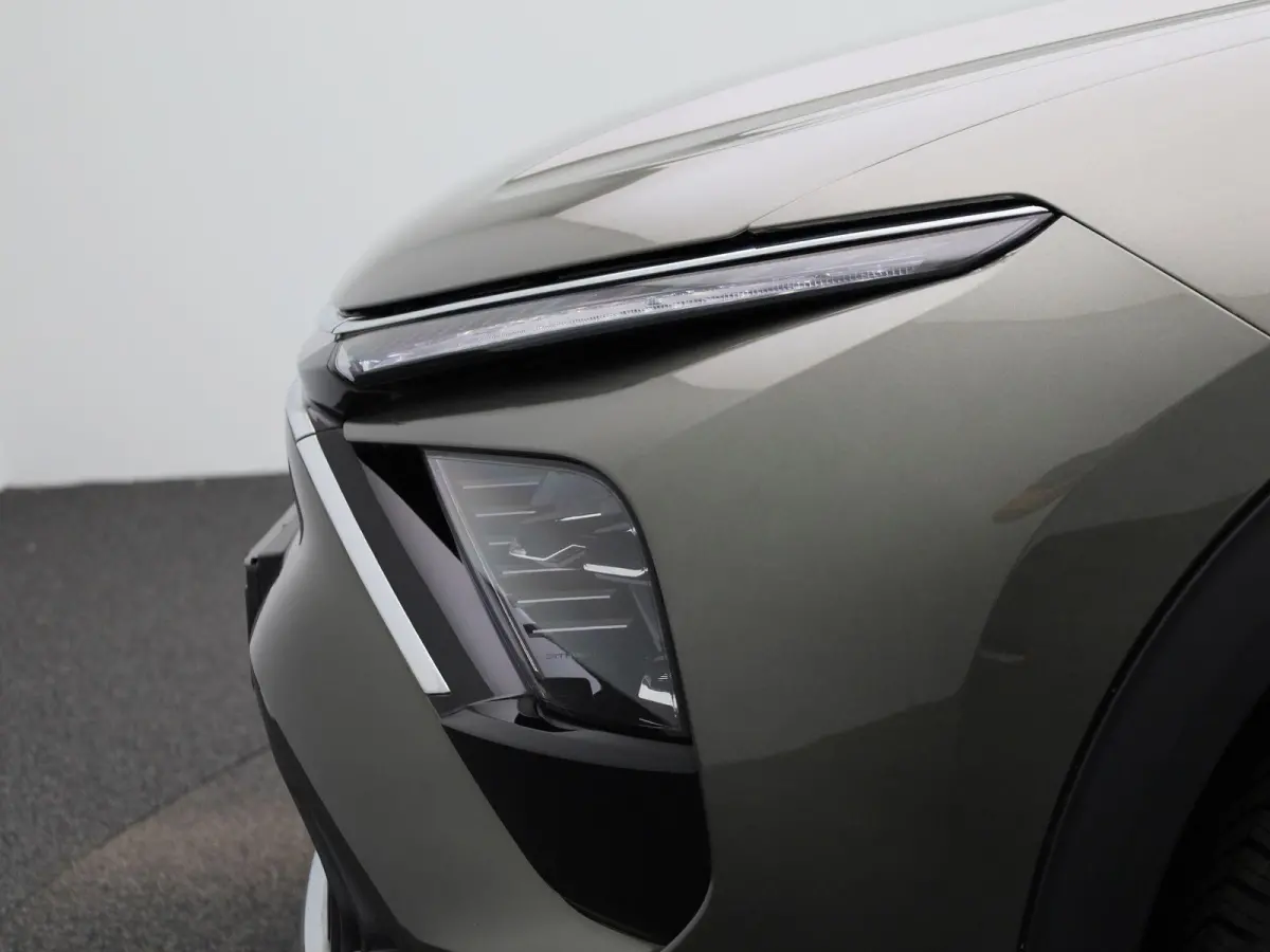 1.6 Plug-in Hybrid 225 Shine AUTOMAAT | PANORAMADAK | VIRTUEEL | NAVIGATIE | LEDER | CLIMA | ADAPTIEVE CRUISE | 360 CAMERA | APPLE CARPLAY | HEAD-UP | 12 MAANDEN BOVAG GARANTIE |