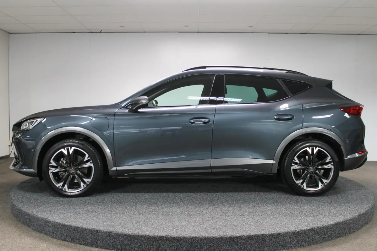 1.4 e-Hybrid Business|Rijklaar prijs| CarPlay|Camera|Sfeer|