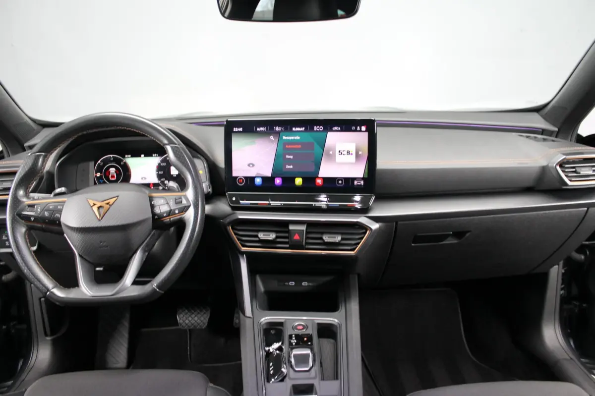 1.4 e-Hybrid Business|Rijklaar prijs| CarPlay|Camera|Sfeer|
