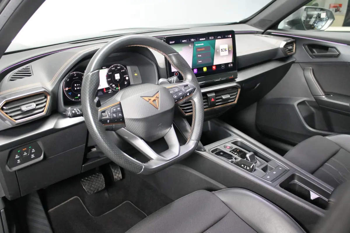 1.4 e-Hybrid Business|Rijklaar prijs| CarPlay|Camera|Sfeer|