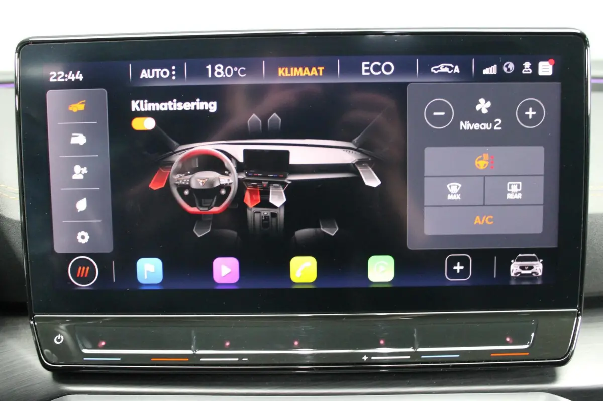 1.4 e-Hybrid Business|Rijklaar prijs| CarPlay|Camera|Sfeer|
