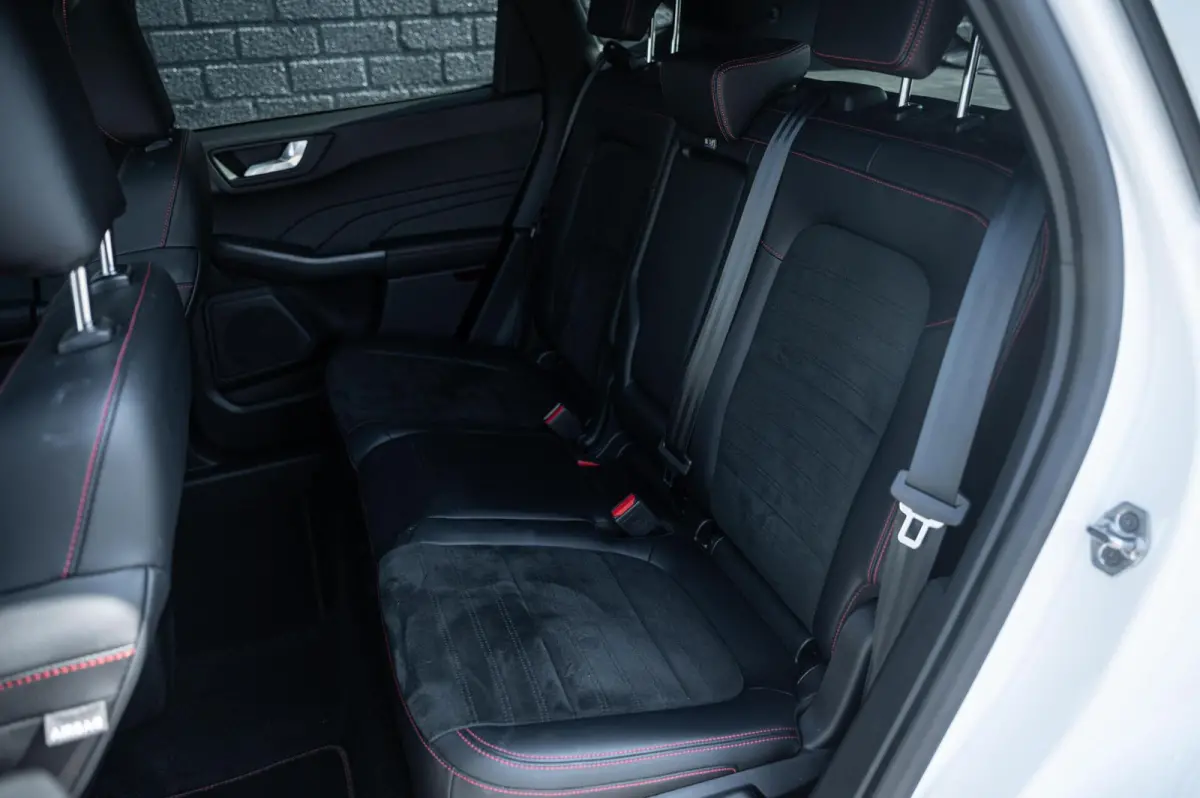 2.5 PHEV ST-Line X PANO TREKHAAK ADAPTIVE CRUISE CAMERA STUURVERWARMING B&O