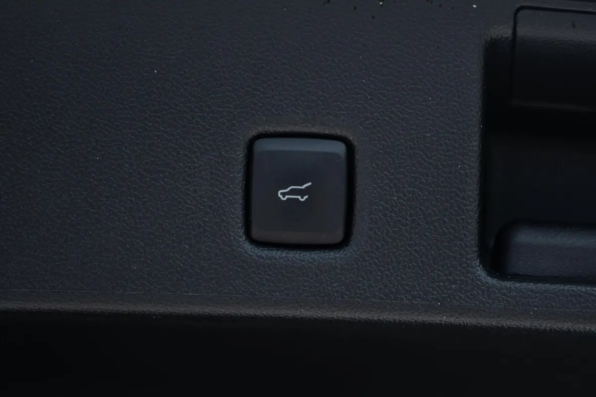 2.5 PHEV ST-Line X PANO TREKHAAK ADAPTIVE CRUISE CAMERA STUURVERWARMING B&O