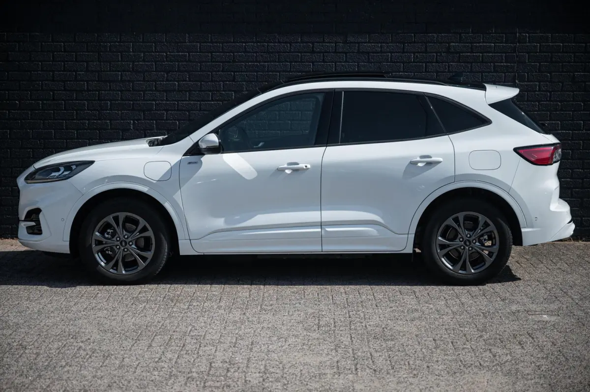 2.5 PHEV ST-Line X PANO TREKHAAK ADAPTIVE CRUISE CAMERA STUURVERWARMING B&O