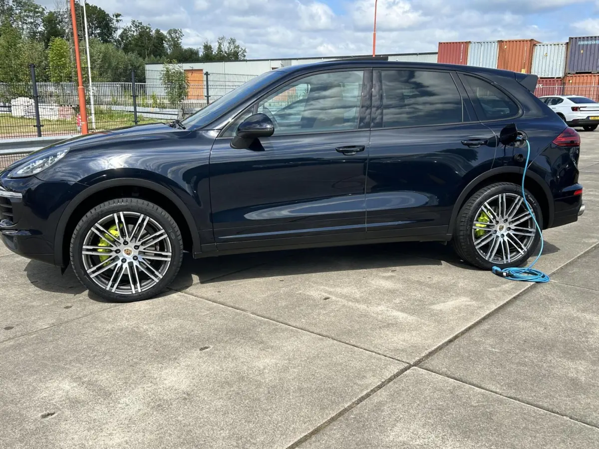 3.0 S E-Hybrid 419pk PANO I BOSE I SOFT CLOSE I TREKHAAK I 21" LMV I ORG.NL + NAP