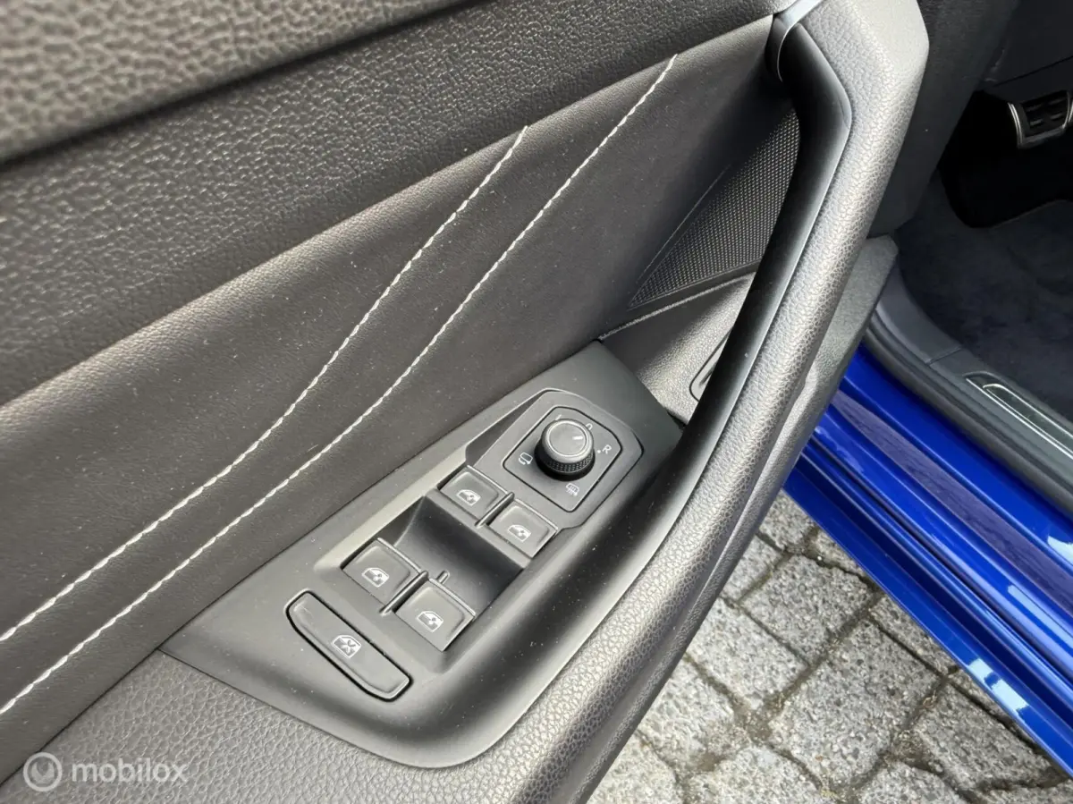 1.4 TSI eHybrid R-Line