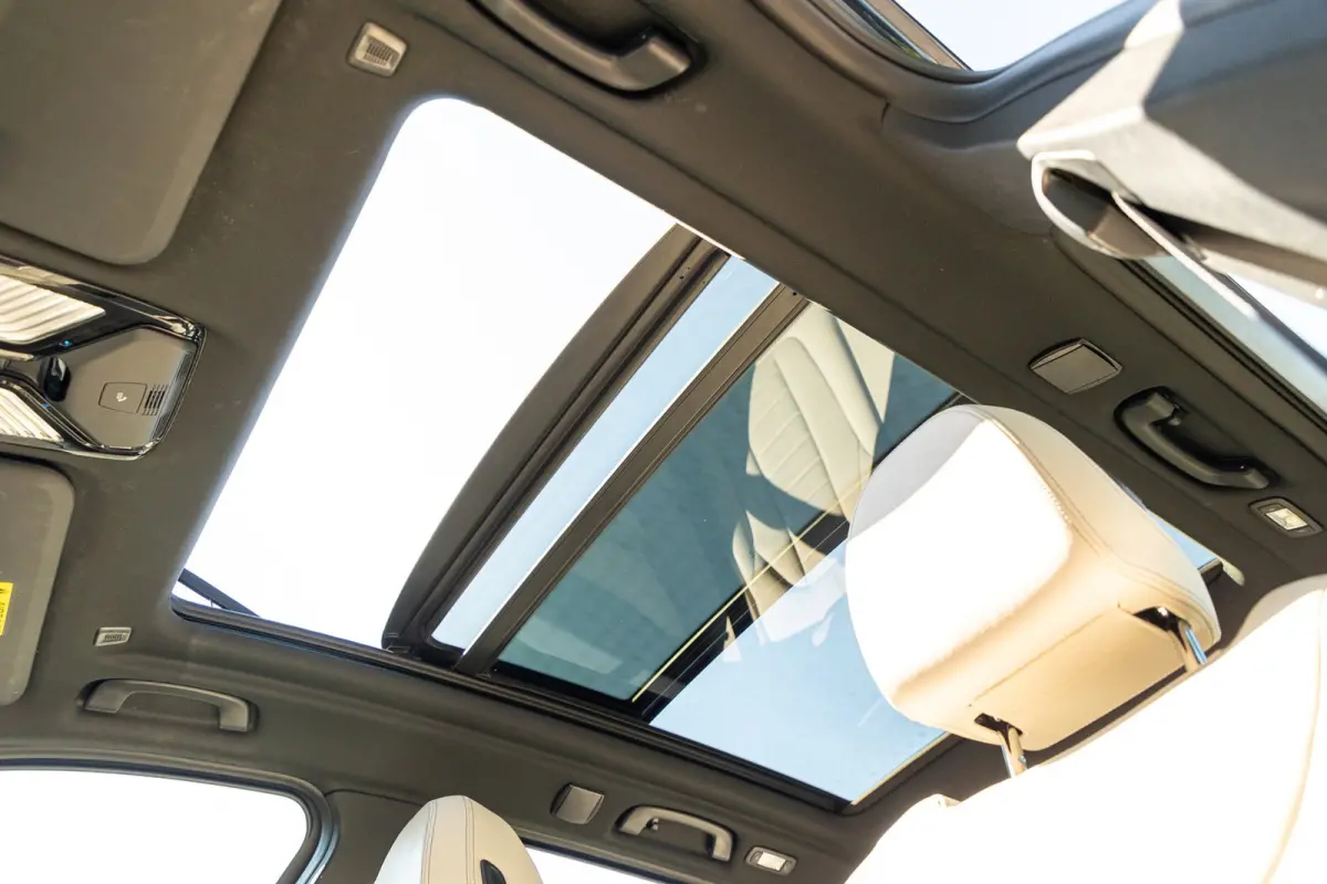 High Executive 80 kWh Soh 99% I M Pakket I Panoramadak I Trekhaak I Harman Kardon I Adaptive Cruise I 360 Camera I Android