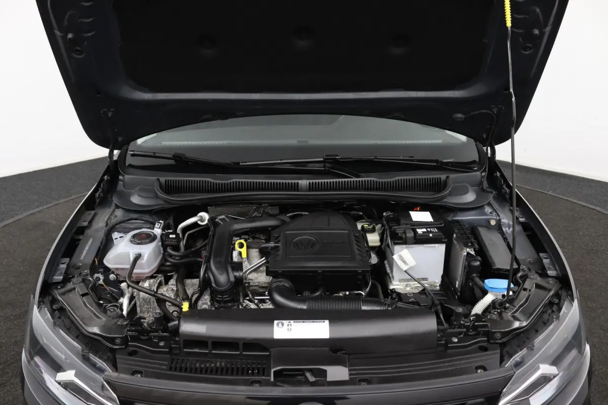 1.0 TSI Comfortline | Navigatie | Airco |
