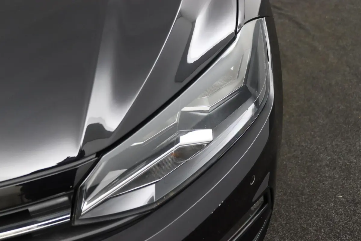 1.0 TSI Comfortline | Navigatie | Airco |