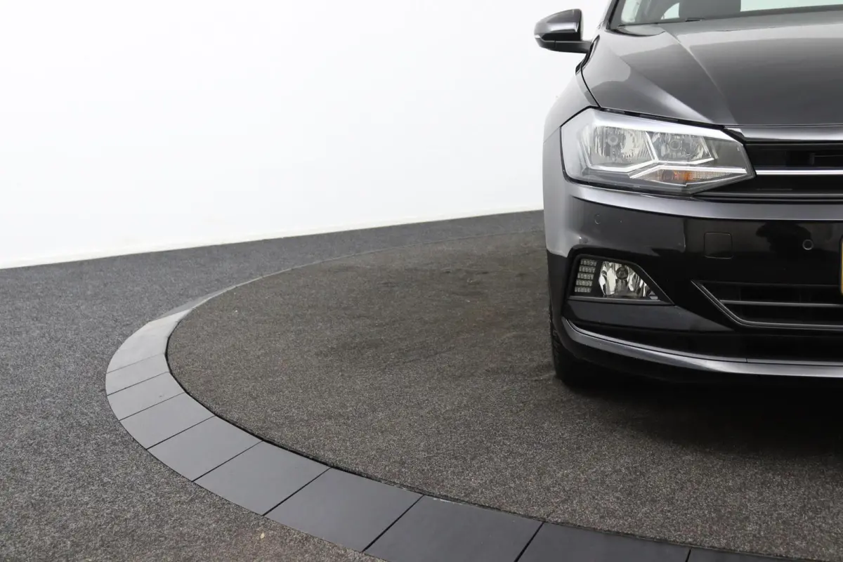 1.0 TSI Comfortline | Navigatie | Airco |