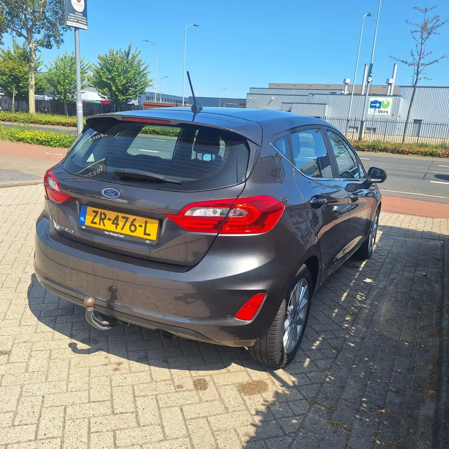 1.0 EcoBoost Titanium | Trekhaak | All Season | 16" LMV | Navigatie | DAB | Cruise Control |
