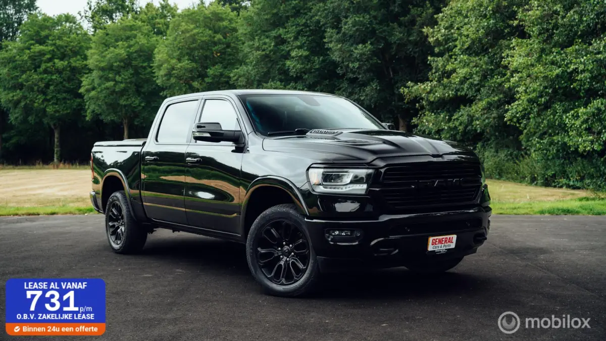 1500 Laramie Night Crew Cab 4x4