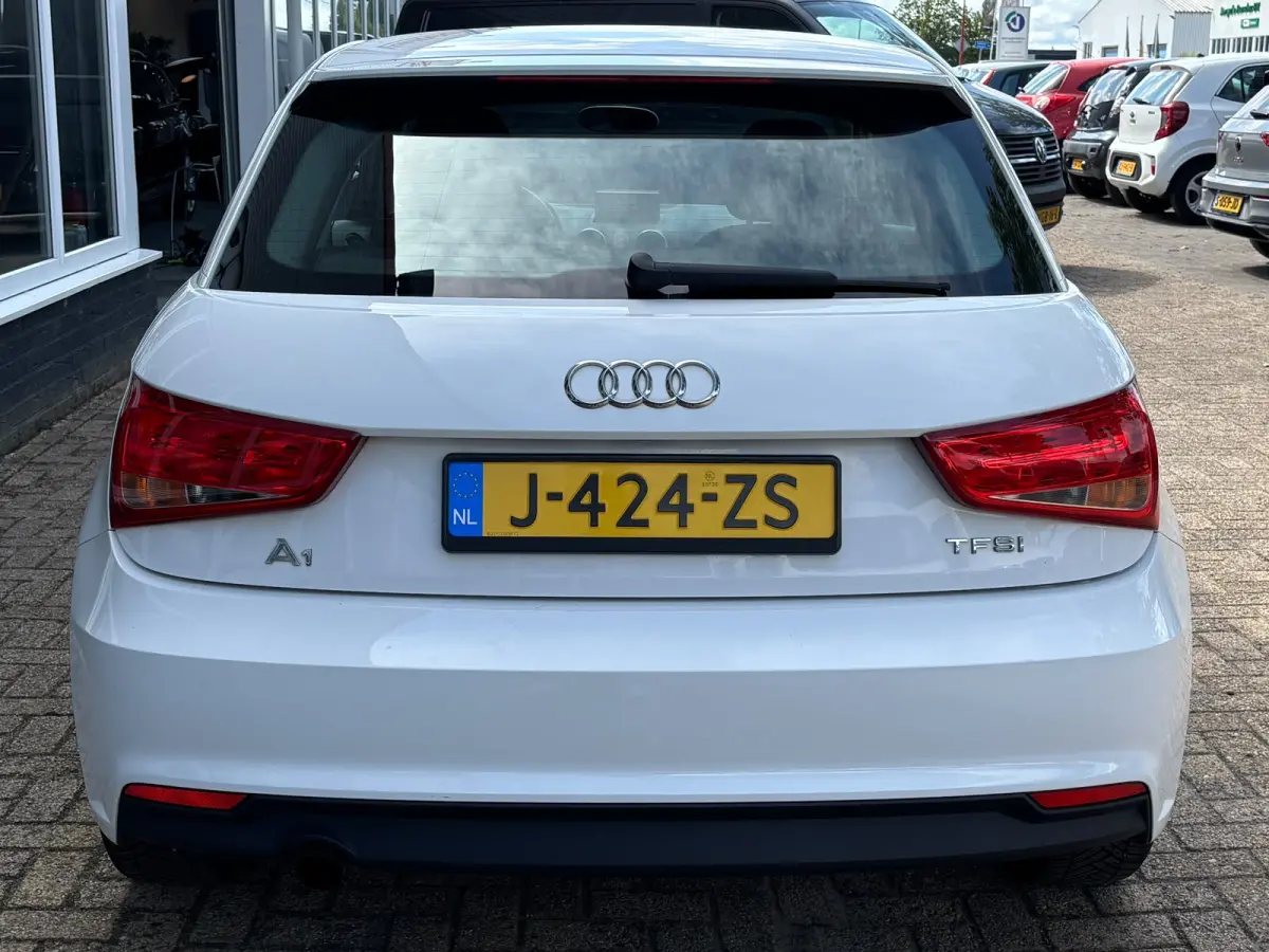 1.0 TFSI | Bluetooth | Navi | Cruise | Airco
