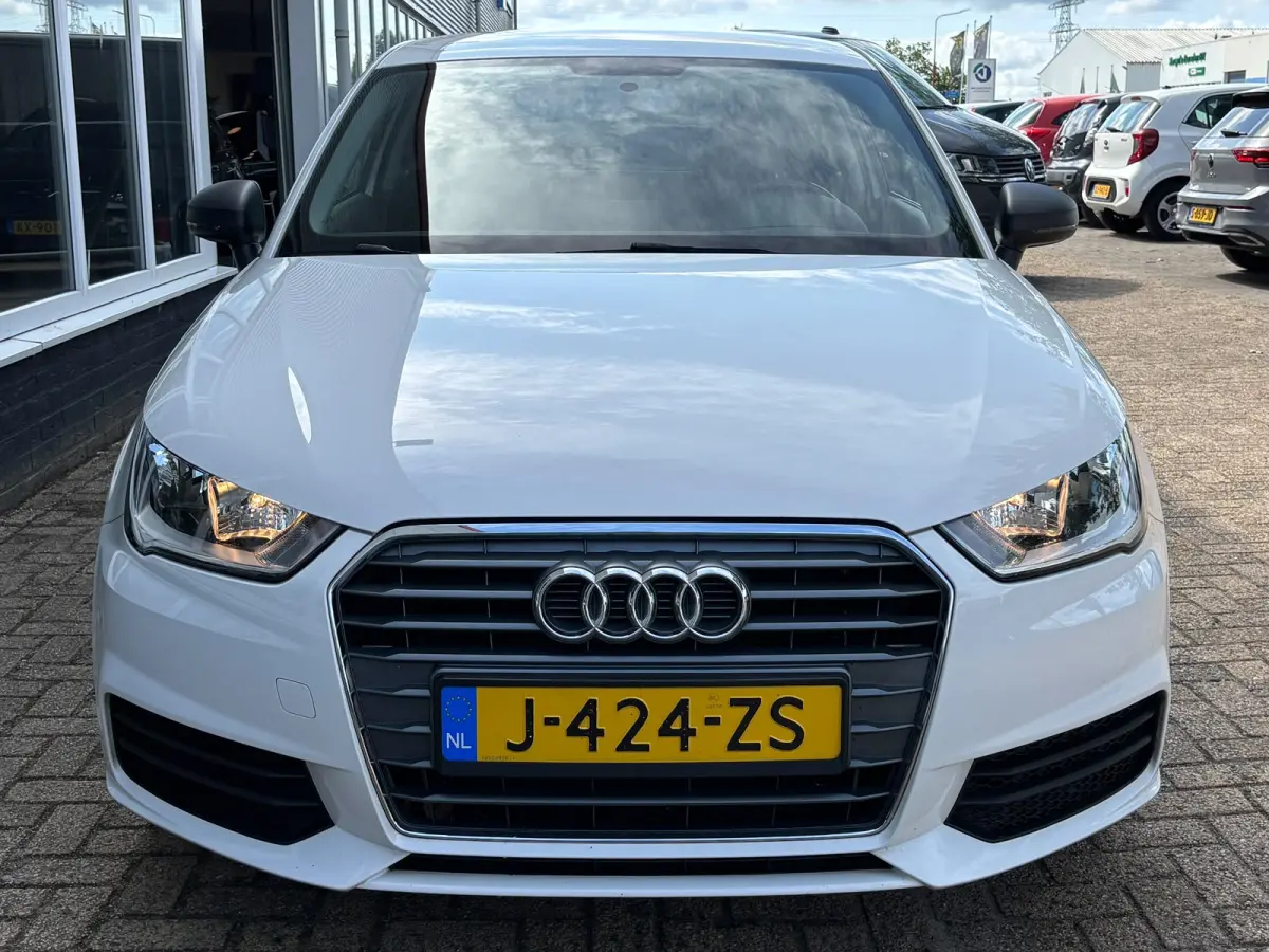 1.0 TFSI | Bluetooth | Navi | Cruise | Airco