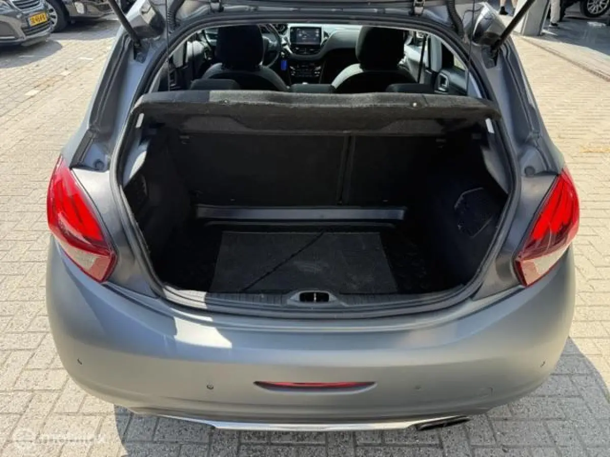 1.2 Benz GT Line Pano Camera