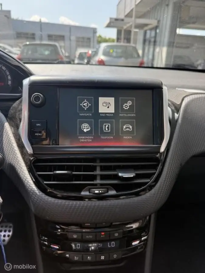 1.2 Benz GT Line Pano Camera