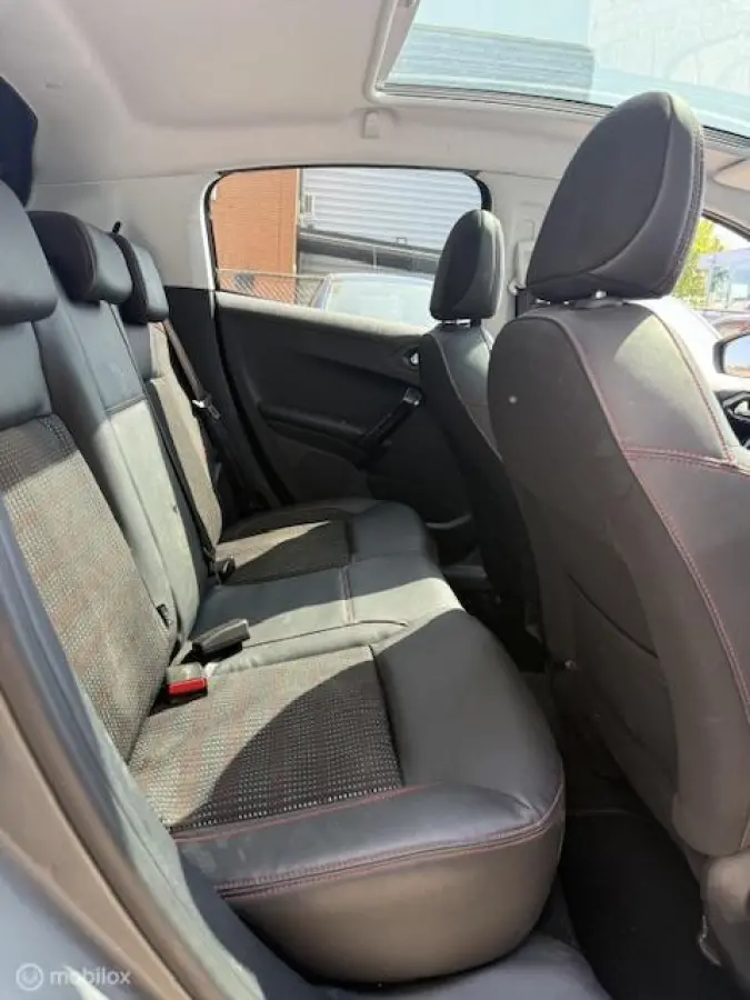 1.2 Benz GT Line Pano Camera
