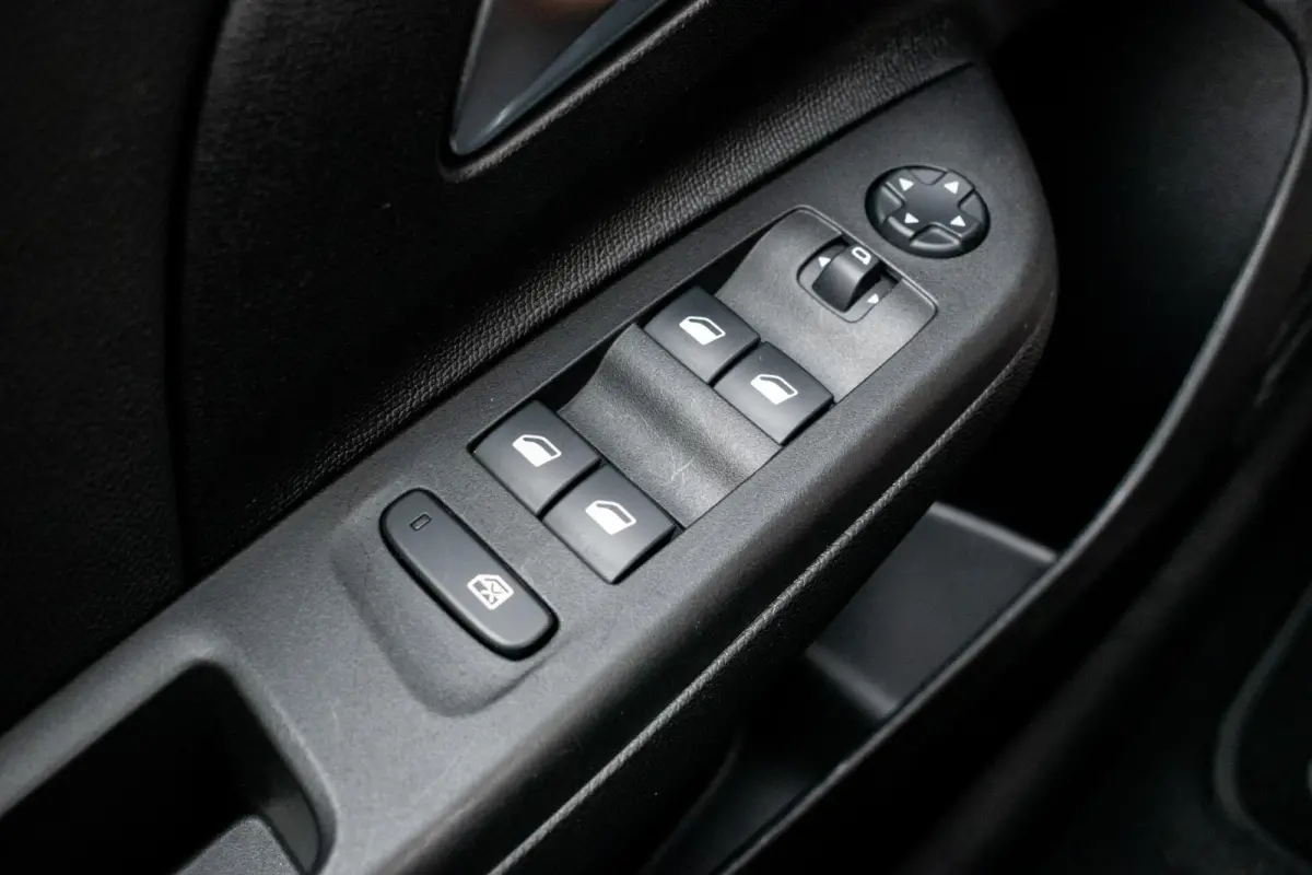 GS Line 50 kWh|SOH 91%|3-FASE|1e EIGENAAR|STOEL-STUUR VERWARMD|CLIMATE|KEYLESS