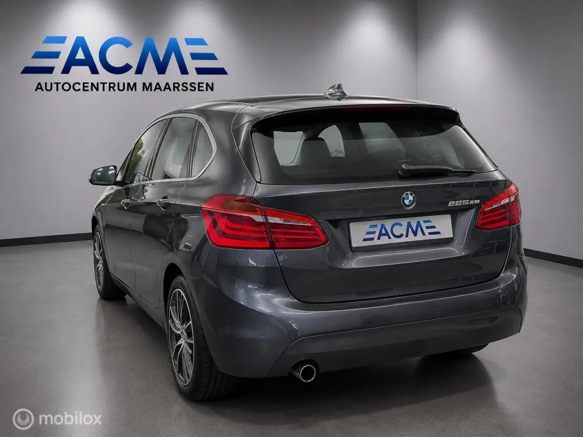 225xe iPerformance