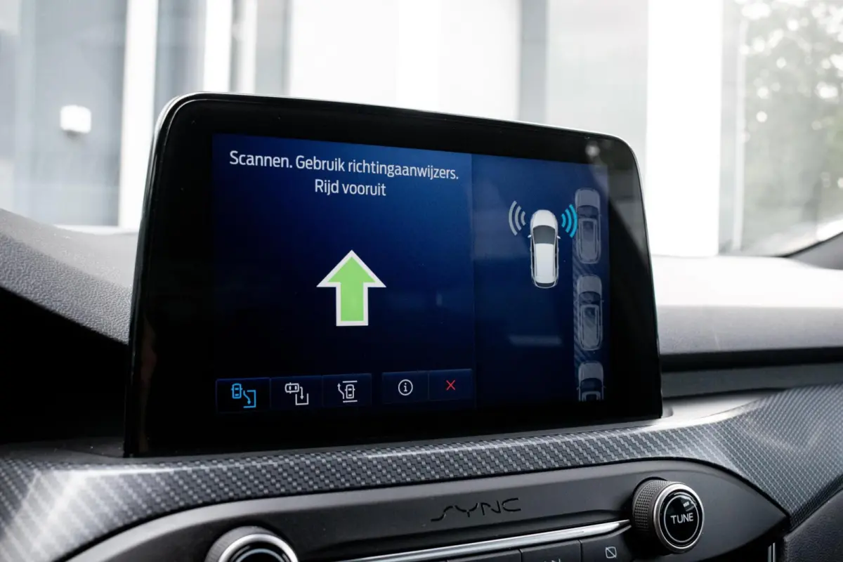 1.0 EcoBoost ST Line|WINTERPACK|ADAPT. CRUISE|B&O|CAMERA