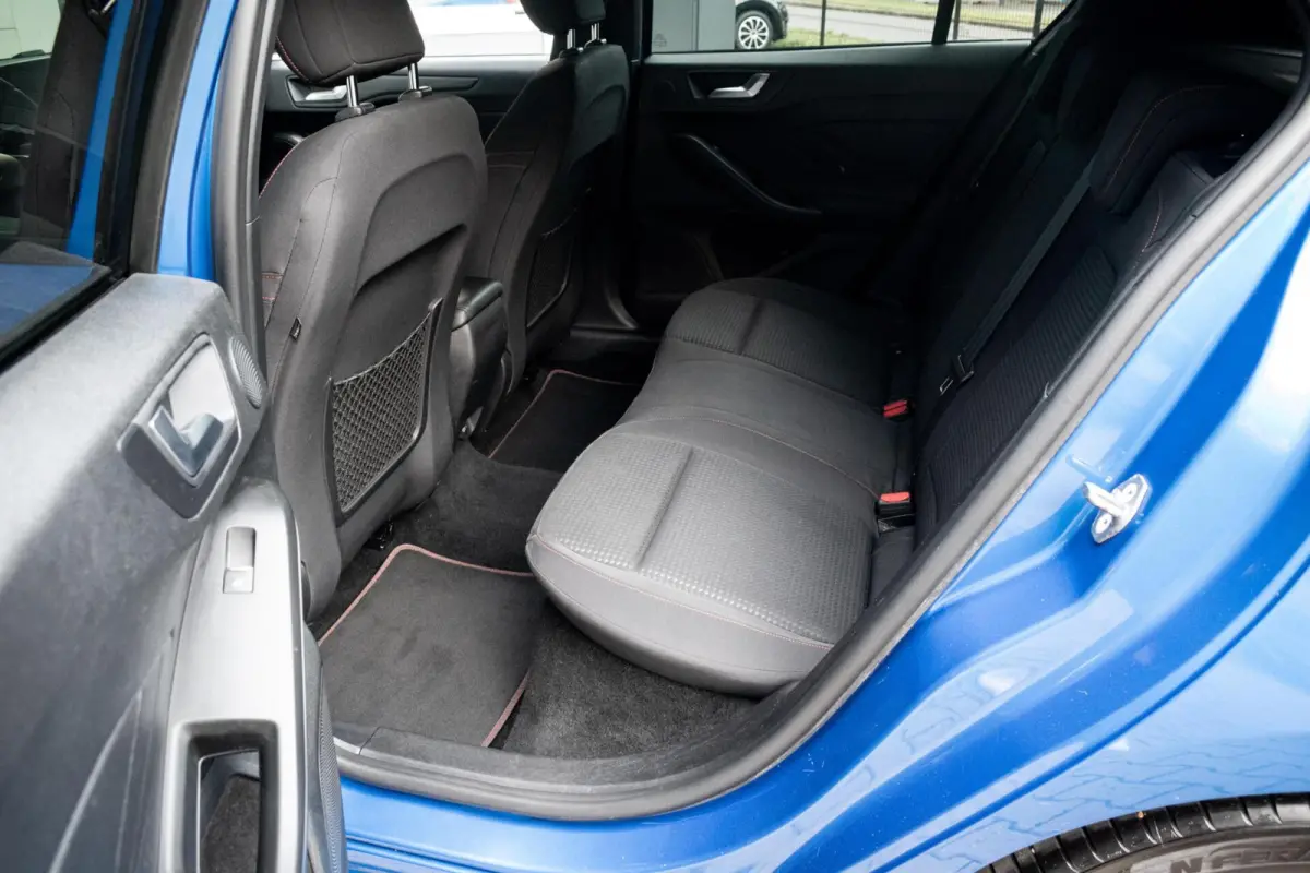 1.0 EcoBoost ST Line|WINTERPACK|ADAPT. CRUISE|B&O|CAMERA