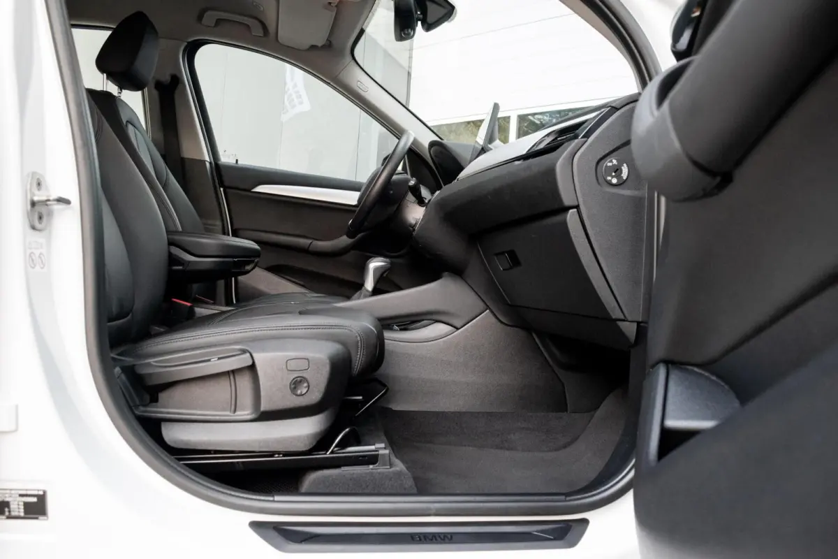 xDrive25e High Executive|1e EIGENAAR|ELEK.KLEP|HEAD-UP|STOELVERWARMING|CAMERA