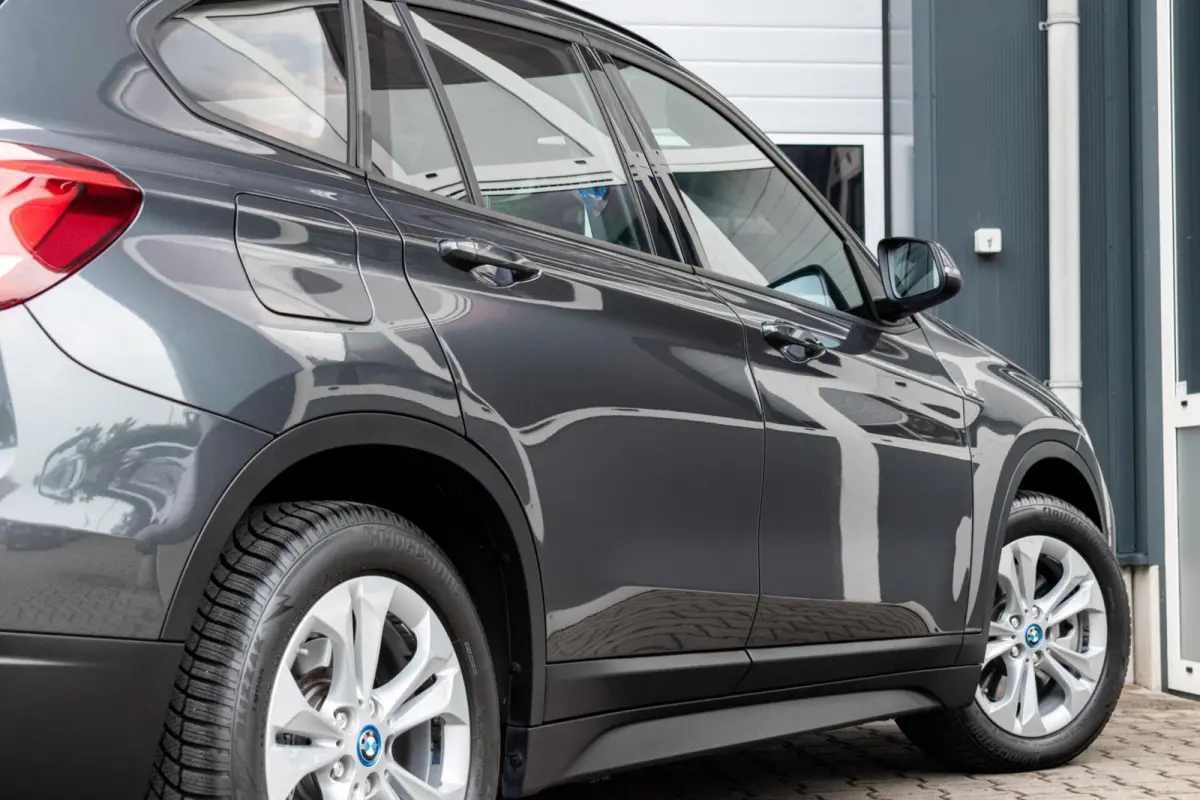 xDrive25e High Executive|1e EIGENAAR|ELEK.KLEP|TREKHAAK|HEAD-UP|CAMERA