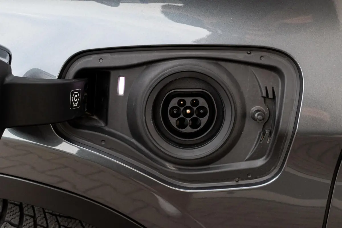 xDrive25e High Executive|1e EIGENAAR|ELEK.KLEP|TREKHAAK|HEAD-UP|CAMERA