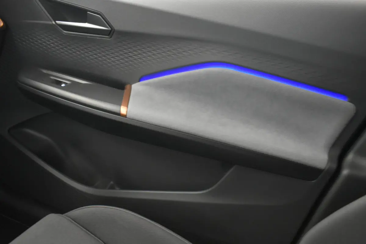 62 kWh SOH 94% PDC Carplay Stoel + Stuur Verwarming