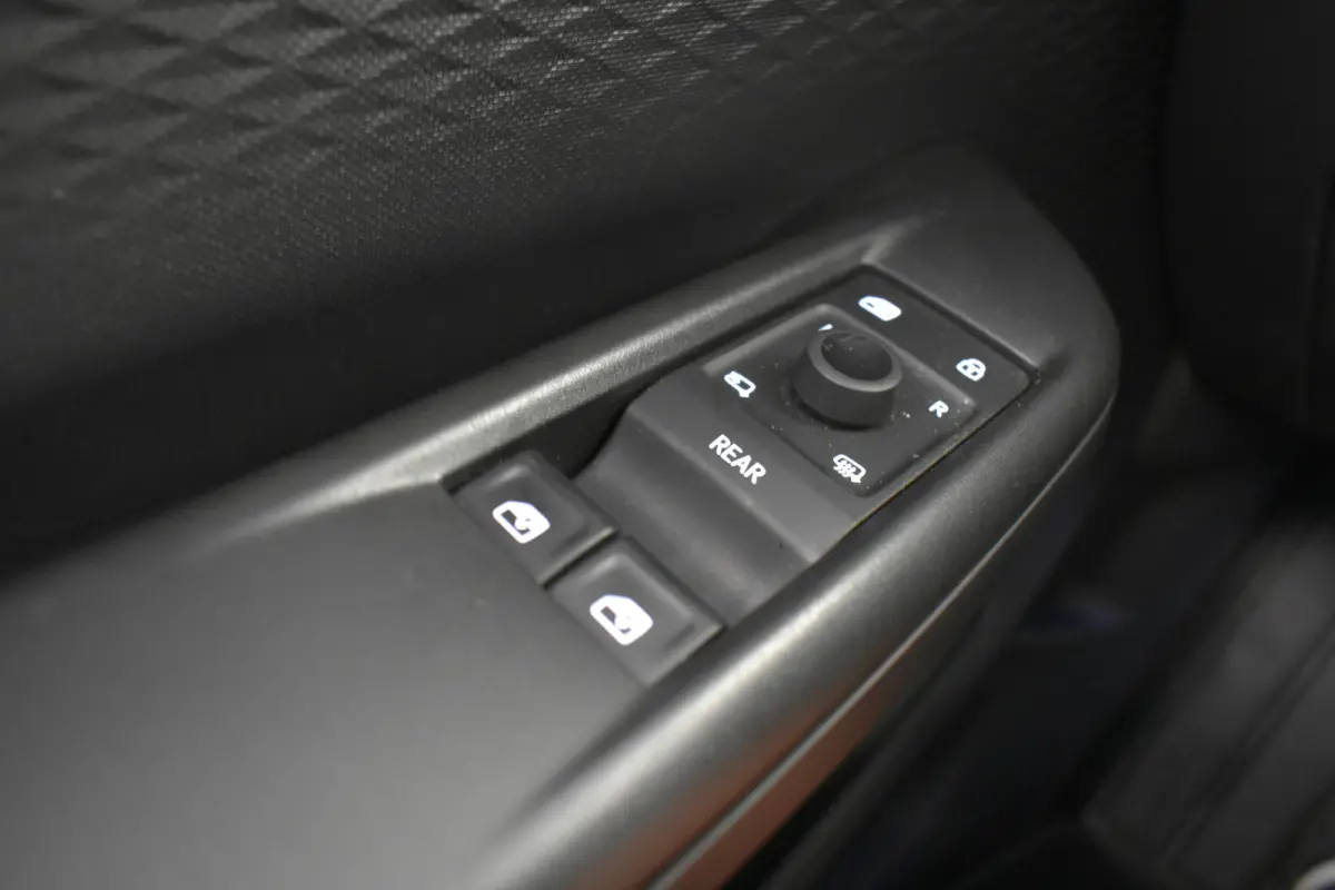 62 kWh SOH 94% PDC Carplay Stoel + Stuur Verwarming