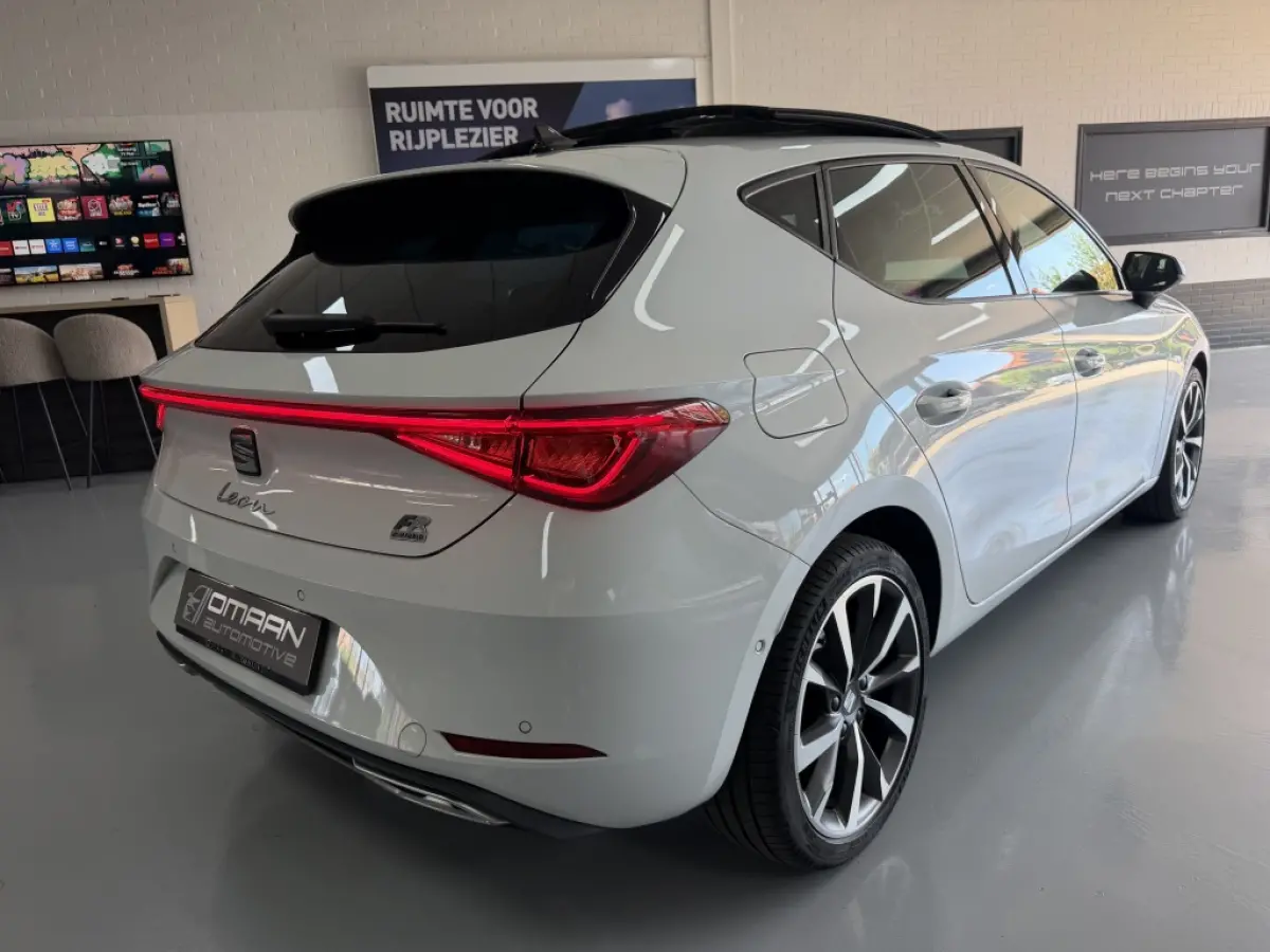 1.4 TSI FR e-Hybrid 204PK 2021 PANO ACC LANE SFEER