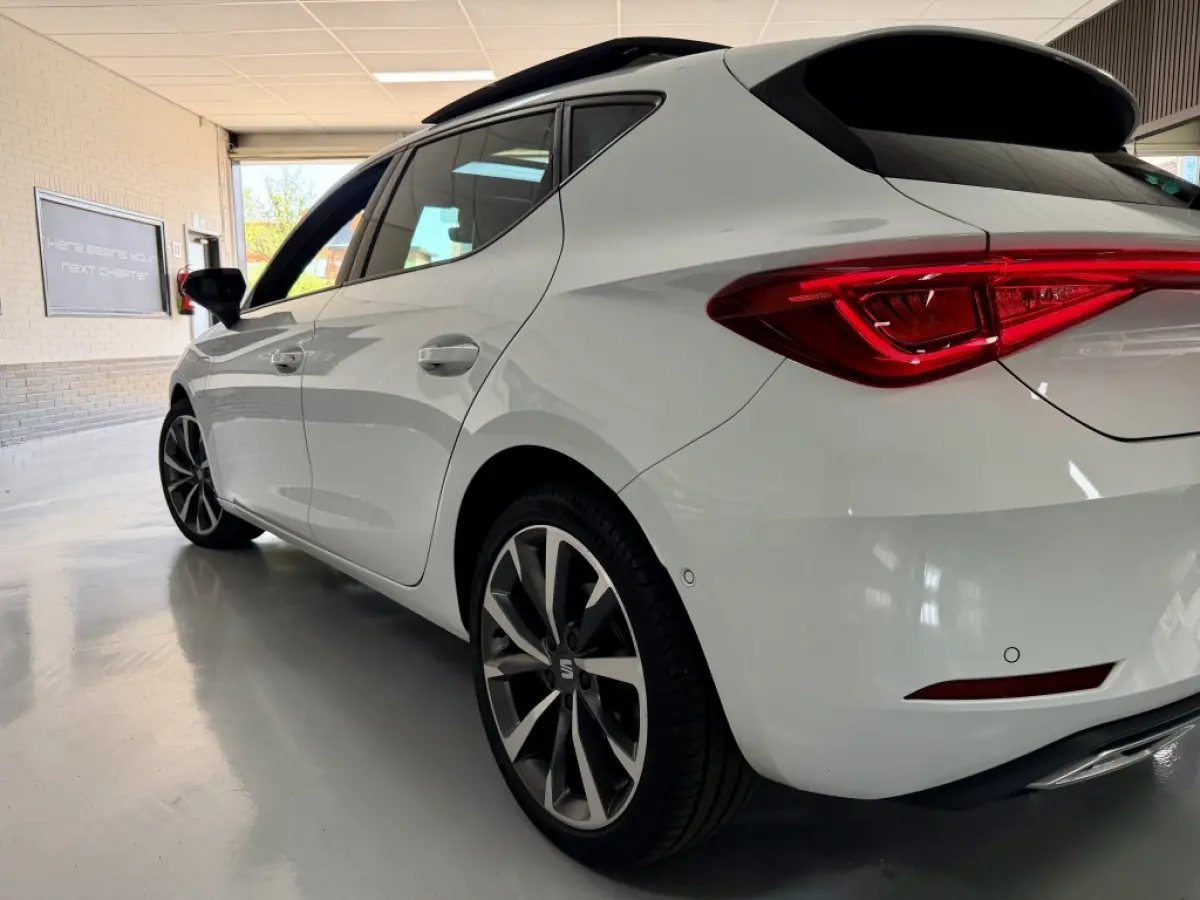 1.4 TSI FR e-Hybrid 204PK 2021 PANO ACC LANE SFEER
