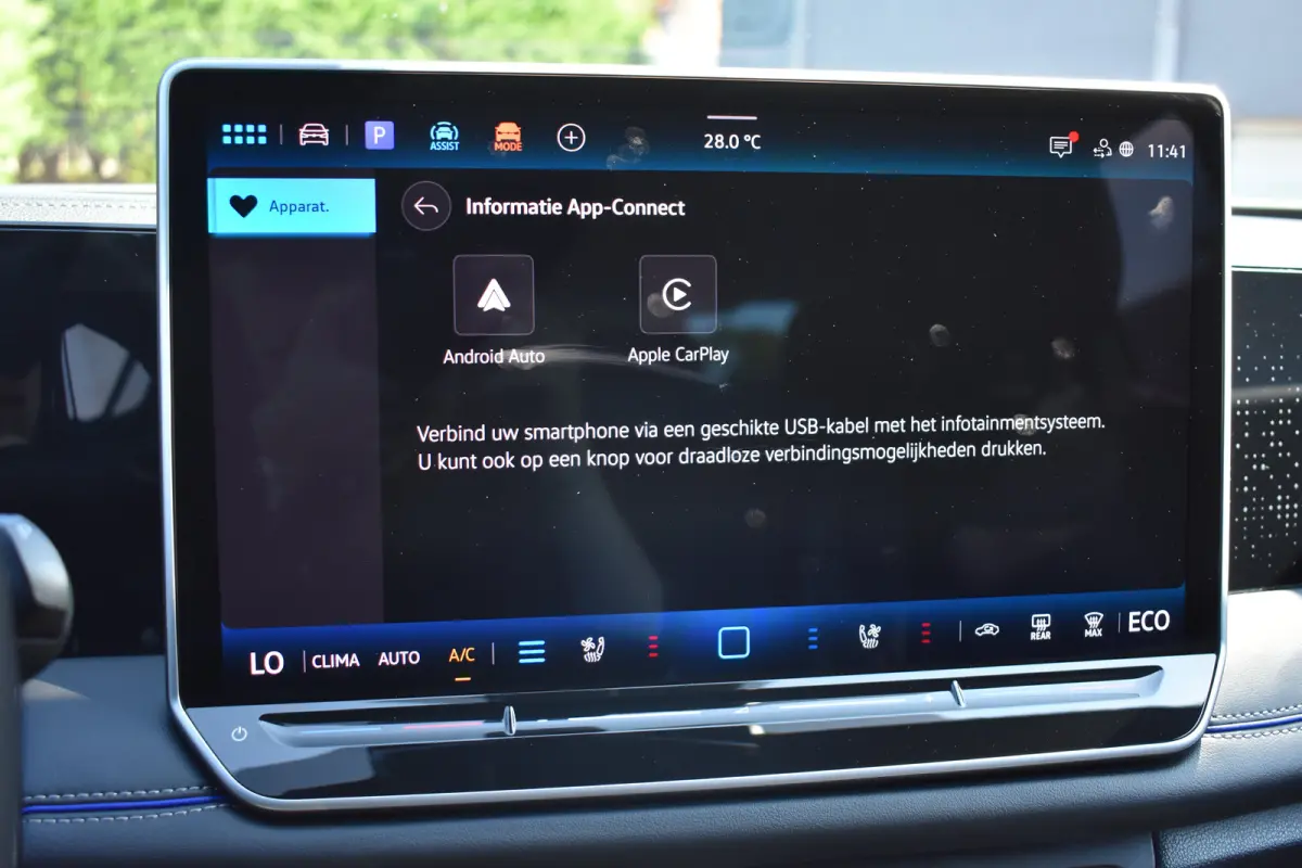 1.5 272PK eHybrid R-Line Edition Assistance Pakket | Comfort Pakket Plus | Interieur Style Pakket | Design Pakket | Schuif-kanteldak | Wegklapbare trekhaak | Head-up display | Harman Kardon 