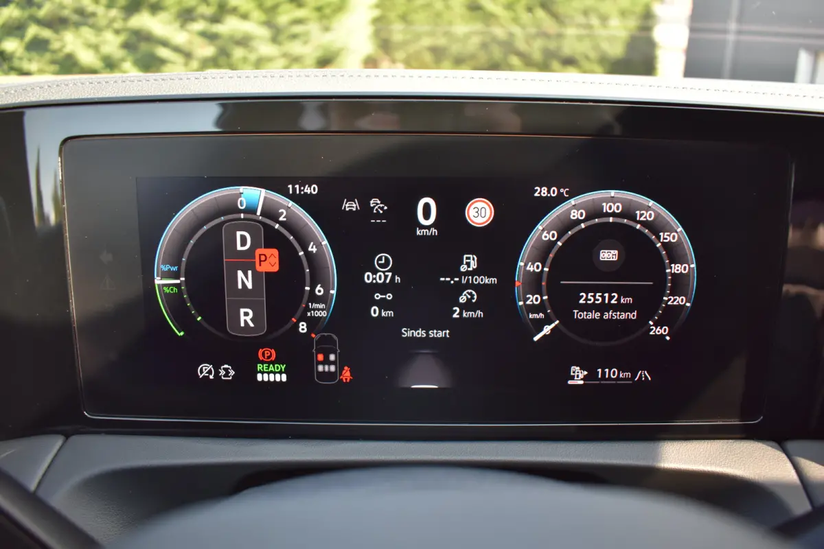 1.5 272PK eHybrid R-Line Edition Assistance Pakket | Comfort Pakket Plus | Interieur Style Pakket | Design Pakket | Schuif-kanteldak | Wegklapbare trekhaak | Head-up display | Harman Kardon 