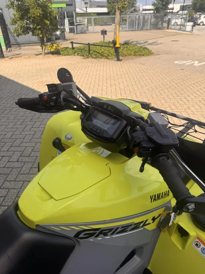 EPS SE Auto-kenteken inclusief strooiwagen en schuiver