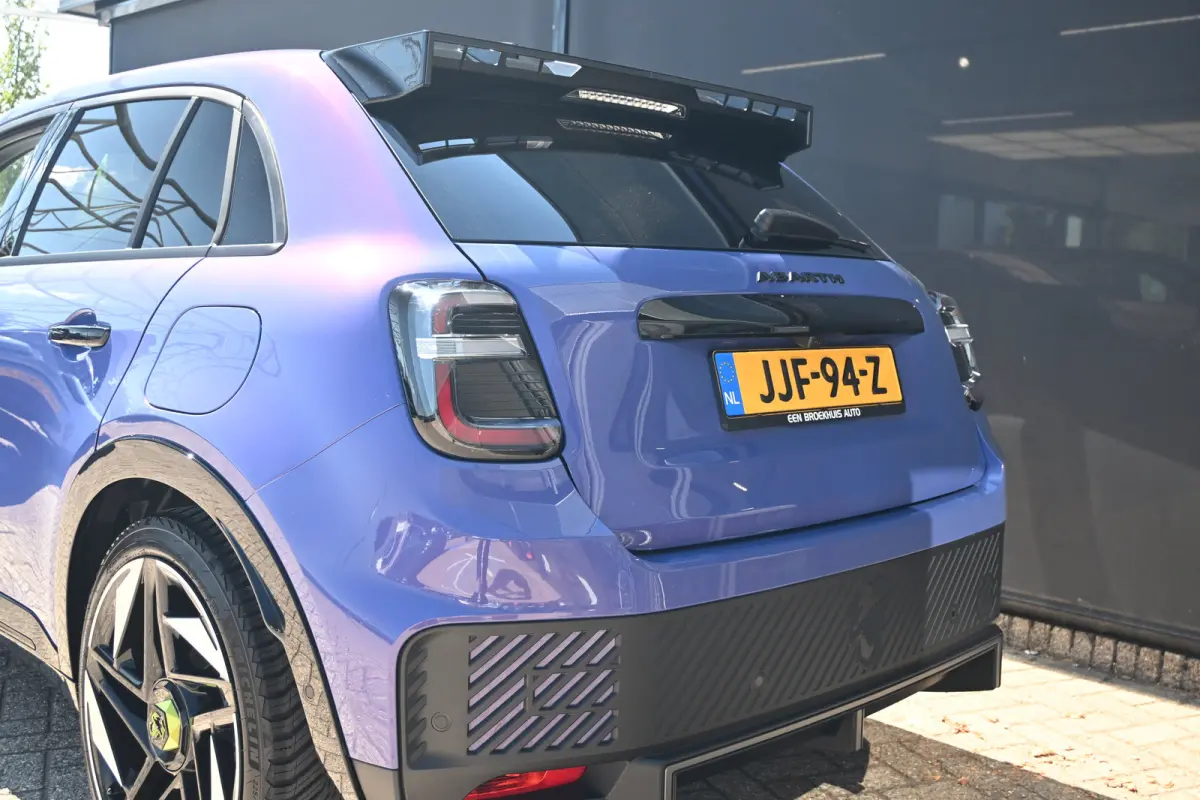 Scorpionissima 54 kWh 240pk Tot 8 Jaar Garantie! | Torson Sperdifferentieel | Sabelt Stoelen | Allseason | Stoelverwarming | Draadloos Apple Carplay & Android Auto | !!