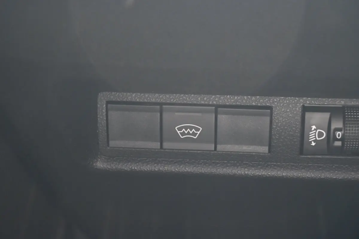 Scorpionissima 54 kWh 240pk Tot 8 Jaar Garantie! | Torson Sperdifferentieel | Sabelt Stoelen | Allseason | Stoelverwarming | Draadloos Apple Carplay & Android Auto | !!