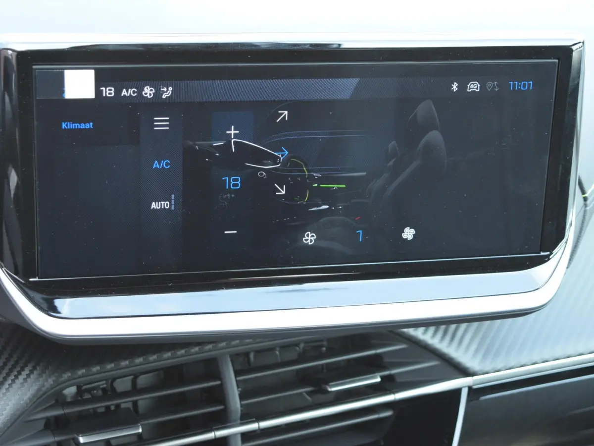 1.2 Hybrid 145 e-DCS6 GT | 145 PK | Drive Assist Plus Pack | Navigation Pack | Vision Pack