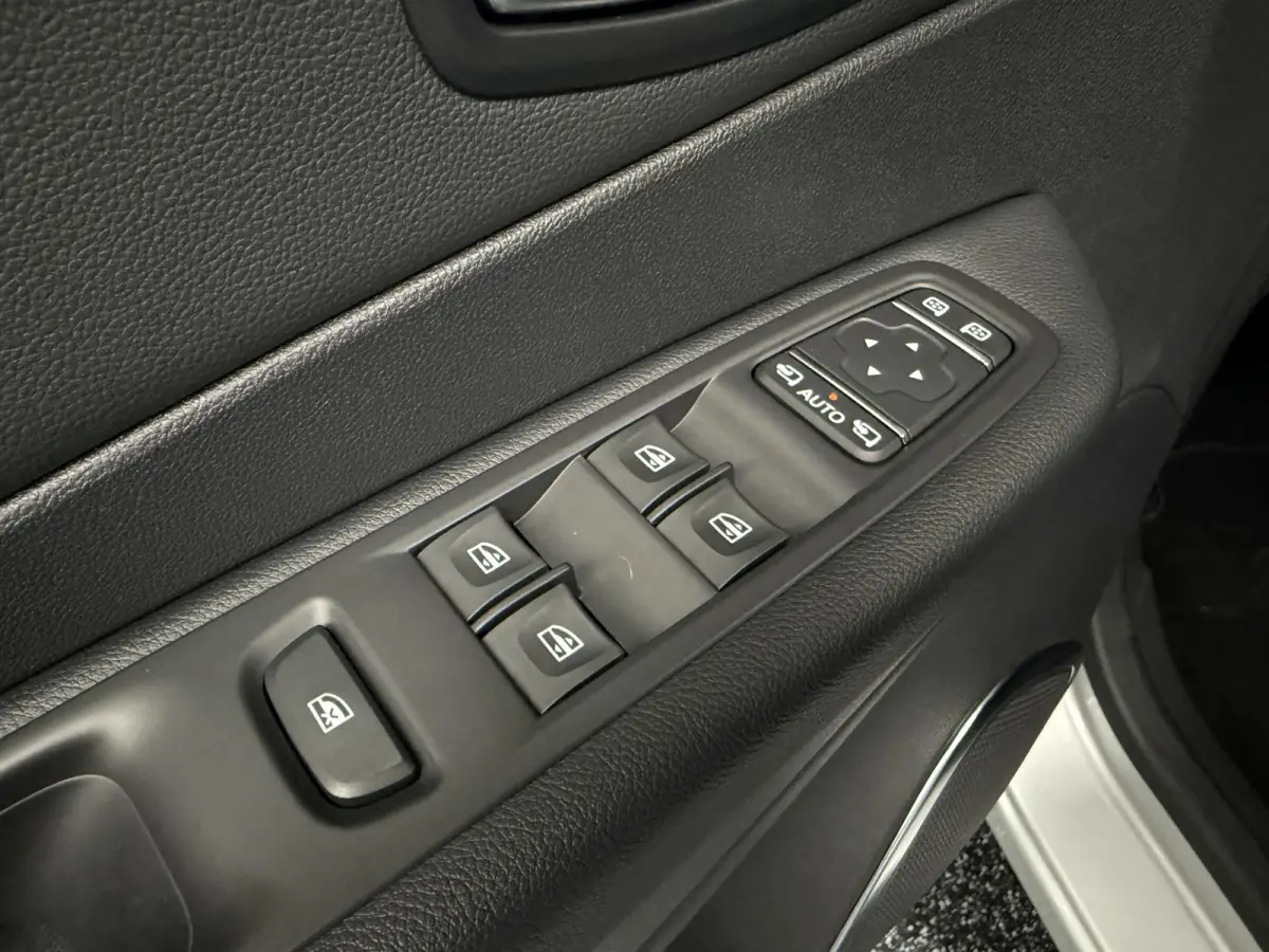1.2 TCe Intens | Automaat | Camera | Trekhaak | Dealer onderhouden
