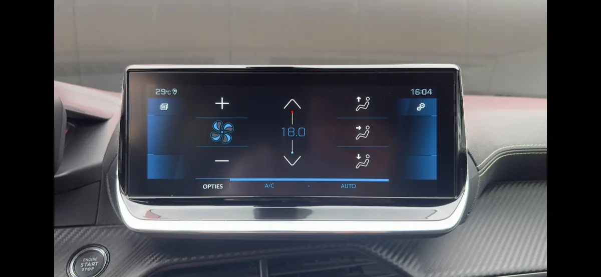 1.2 PureTech GT | Cruise Control | Climate Control | Achteruitrij Camera | Parkeersensoren Voor en Achter | Apple Carplay / Android Auto | Achteruitrijcamera | Android Auto | Apple CarPlay