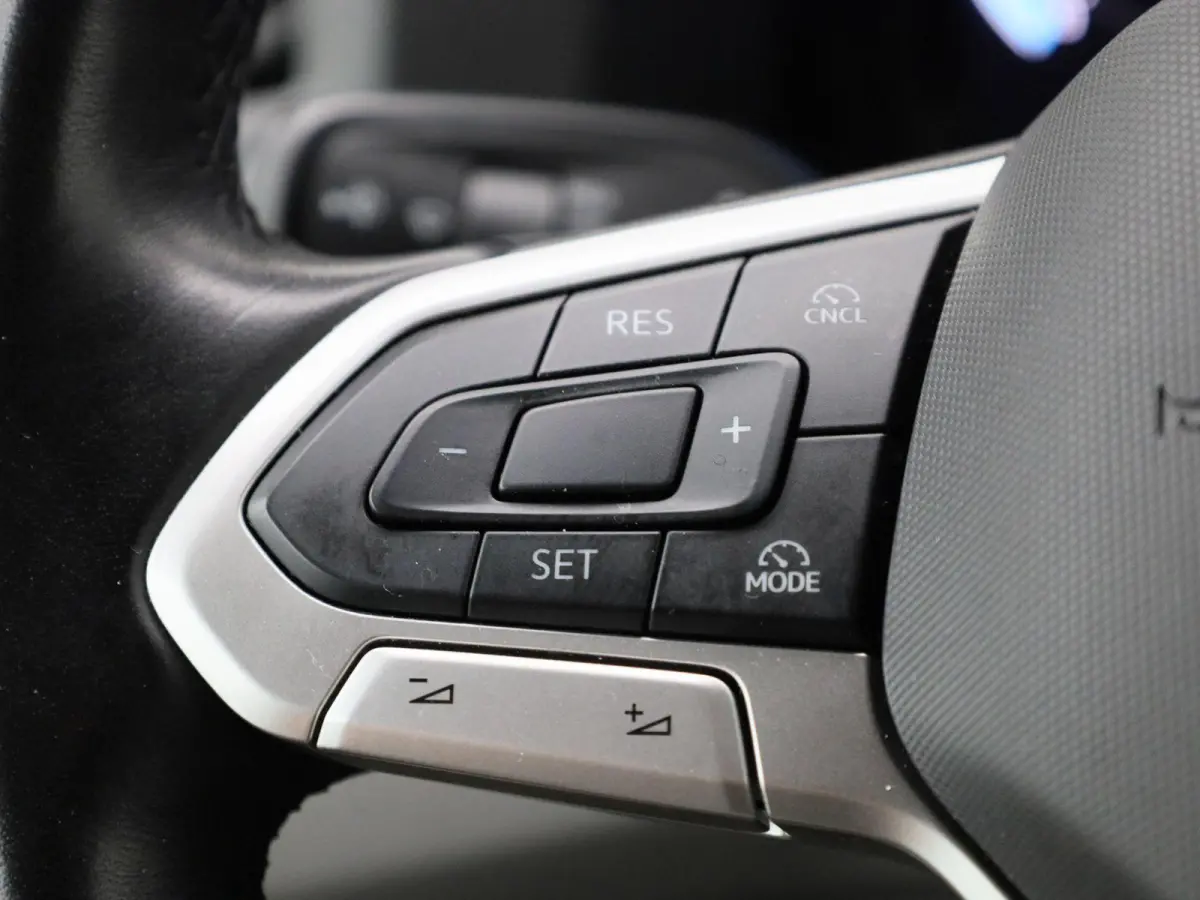 2.0 TDI L3H3 Highline 140PK | Automaat | Trekhaak | Navigatie | Cruise Control | Multifunctioneel Stuurwiel | Apple/Android Carplay | DAB+ | Parkeersensoren Voor + Achter | Achteruitrijcamer