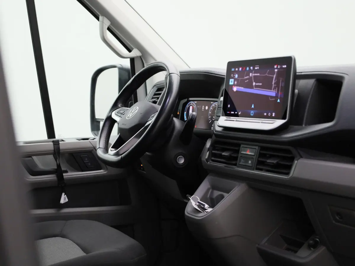 2.0 TDI L3H3 Highline 140PK | Automaat | Trekhaak | Navigatie | Cruise Control | Multifunctioneel Stuurwiel | Apple/Android Carplay | DAB+ | Parkeersensoren Voor + Achter | Achteruitrijcamer