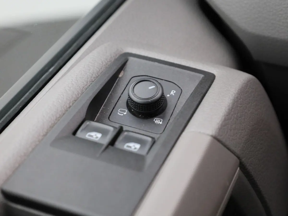 2.0 TDI L3H3 Highline 140PK | Automaat | Trekhaak | Navigatie | Cruise Control | Multifunctioneel Stuurwiel | Apple/Android Carplay | DAB+ | Parkeersensoren Voor + Achter | Achteruitrijcamer